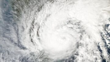 బంగాళాఖాతంలో తుఫాను ఉపగ్రహ చిత్రం